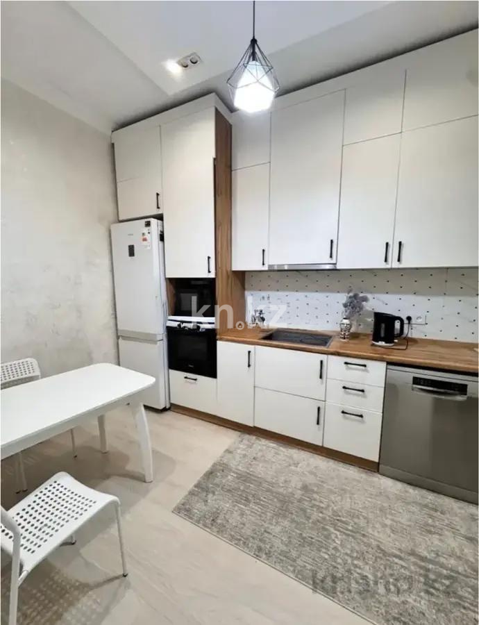 Продажа 3-комнатной квартиры, 93 м², ул. Айтматова, дом  46 в Астане - фото 4