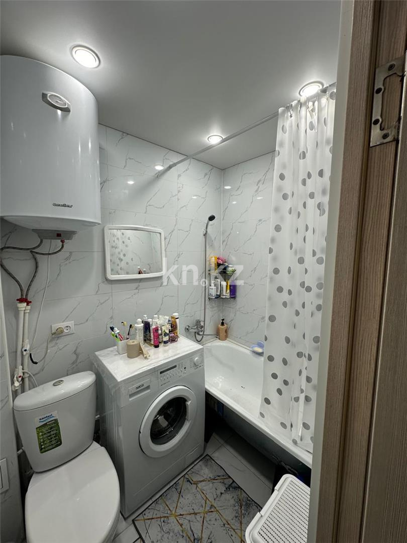 Продажа 3-комнатной квартиры, 62 м², мкр-н 22 - Продажа  трехкомнатных квартир в Караганде фото 6 из 8