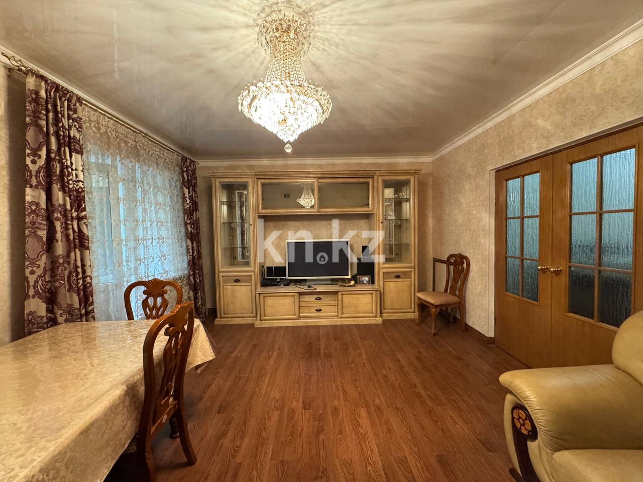 Продажа 2-комнатной квартиры, 83 м², ул. Валиханова, дом  9/1 - ул. Кенесары - Продажа квартир в Астане фото 1 из 30