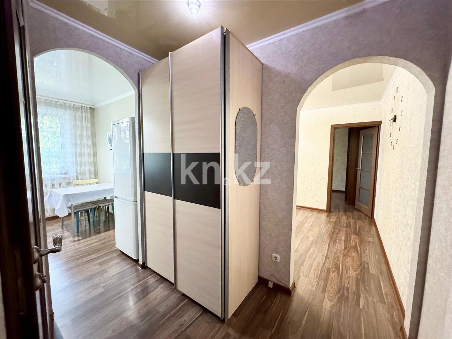 Продажа 2-комнатной квартиры, 51 м², пр. Строителей, дом  1 - Продажа  двухкомнатных квартир в Караганде фото 9 из 11