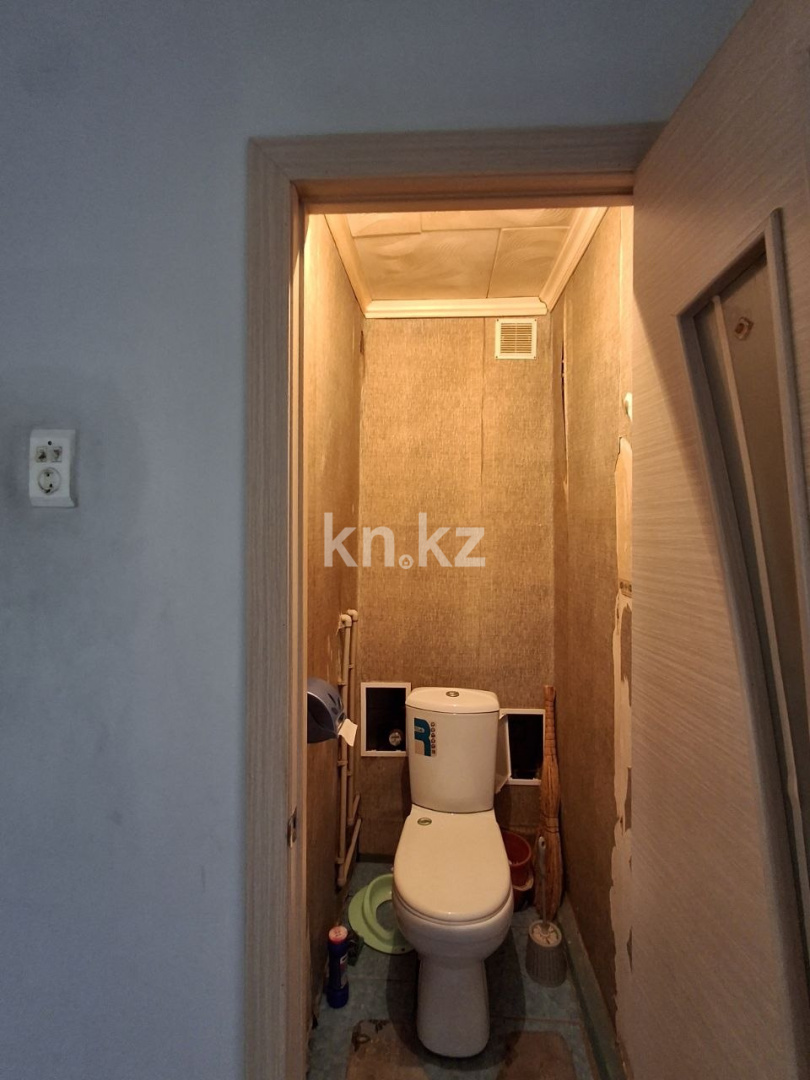 Продажа 3-комнатной квартиры, 69.3 м² - Продажа жилой и коммерческой недвижимости в Усть-Каменогорске фото 24 из 27