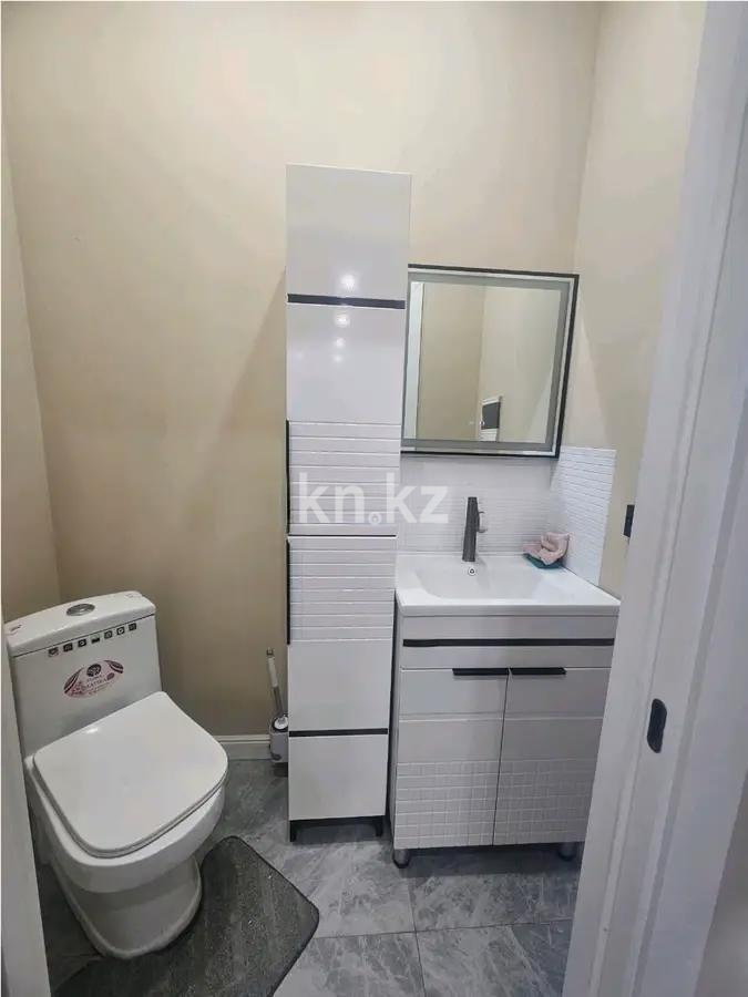 Продажа 2-комнатной квартиры, 57.8 м² в Алматы - фото 4