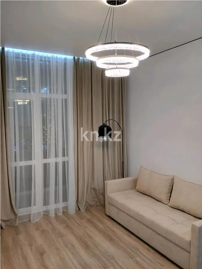 Продажа 2-комнатной квартиры, 42 м², ул. Сыганак, дом  4 стр в Астане
