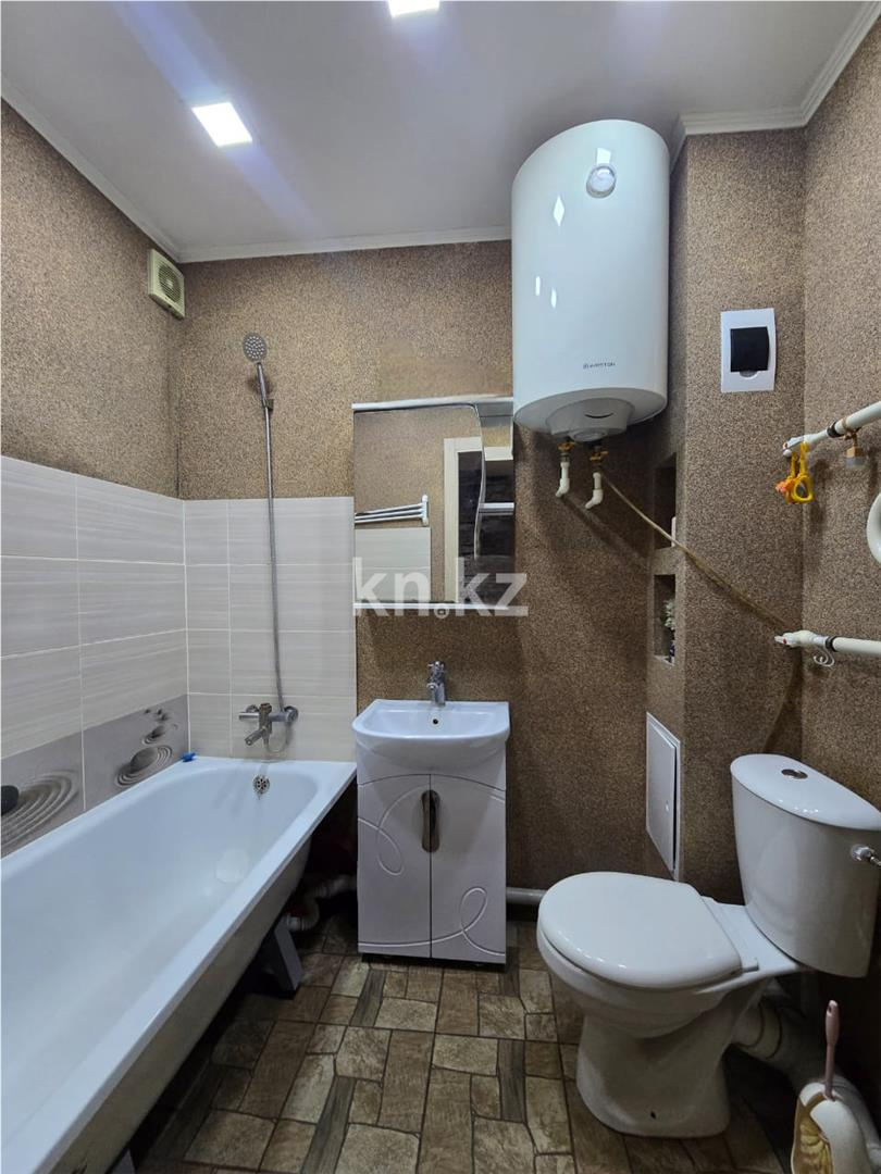 Продажа 2-комнатной квартиры, 43 м², 6 мкр. - Продажа квартир в Темиртау фото 11 из 13