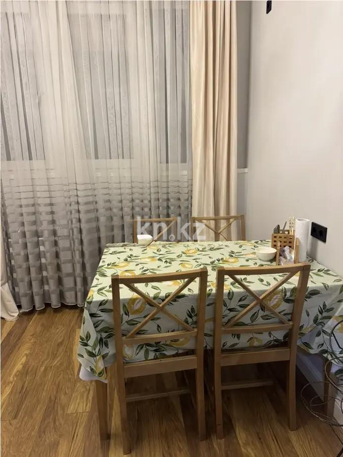 Продажа 3-комнатной квартиры, 74.3 м², пр. Абая, дом  204 в Алматы - фото 4