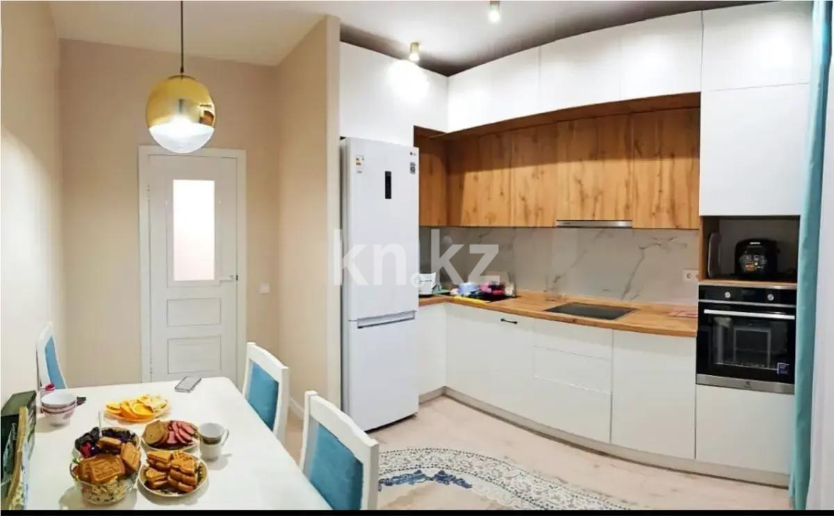 Продажа 2-комнатной квартиры, 76 м², ул. Бокейхана, дом  18 в Астане - фото 3