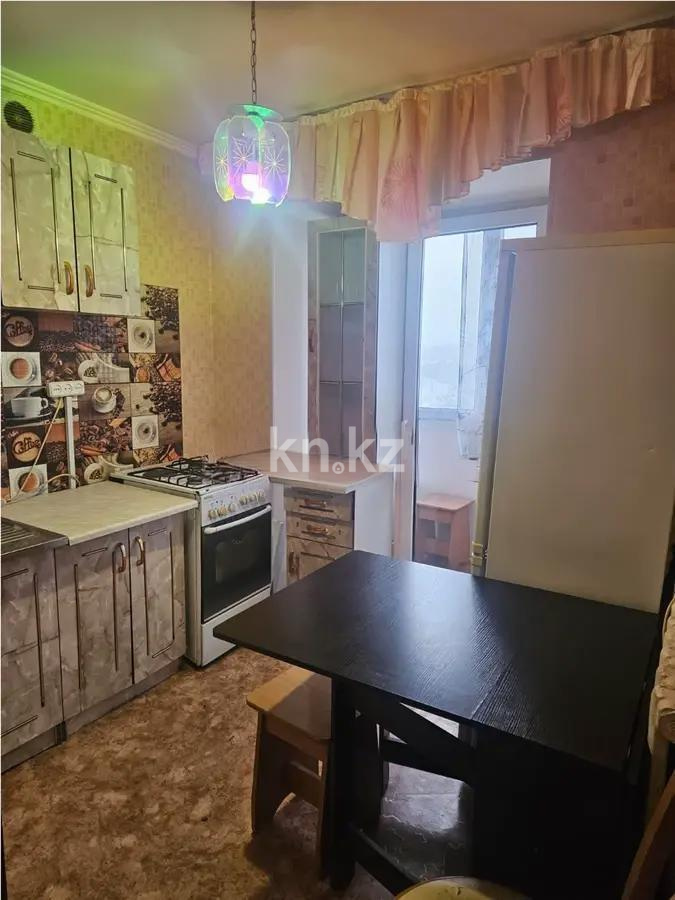 Продажа 3-комнатной квартиры, 55 м², ул. 6-й мик-н в Темиртау - фото 3