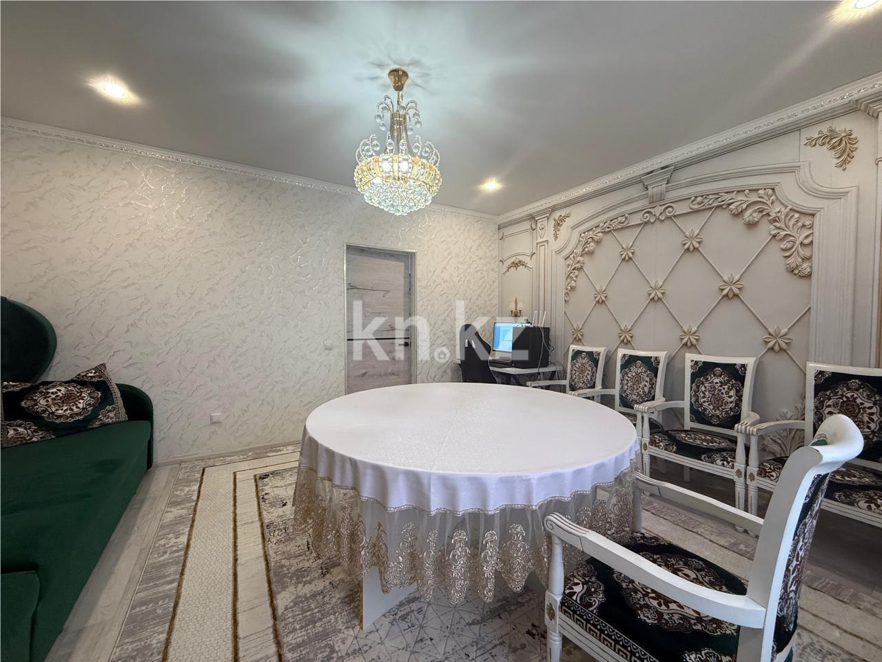 Продажа 4-комнатной квартиры, 103 м² в Караганде