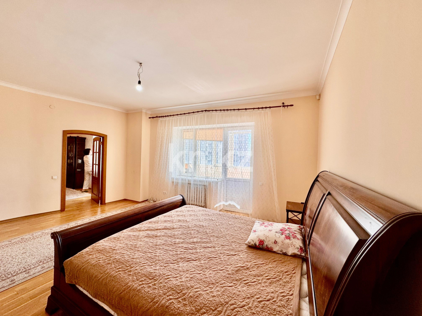 Продажа 6-комнатной квартиры, 383 м², Иманбаева, дом  12/1 - Продажа  пятикомнатных квартир в новостройках Астаны фото 10 из 40