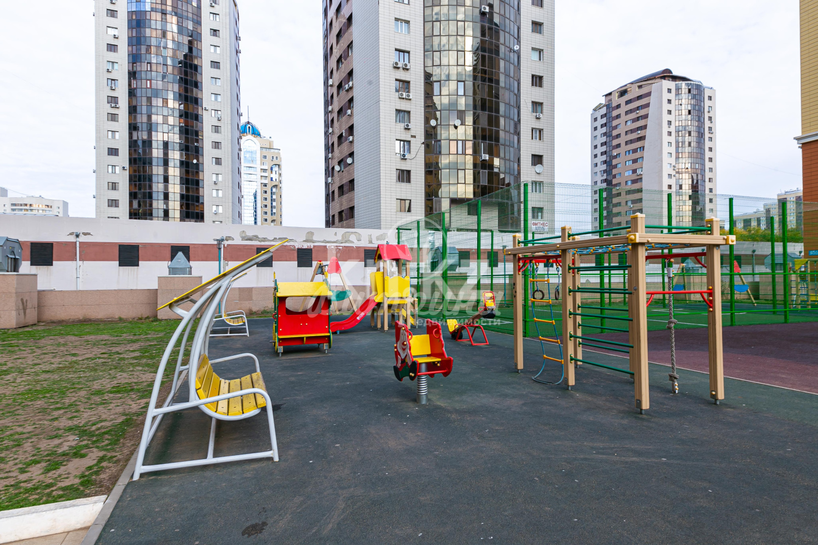 Продажа 2-комнатной квартиры, 63 м², ул. Иманбаевой, дом  10 в Астане - фото 12