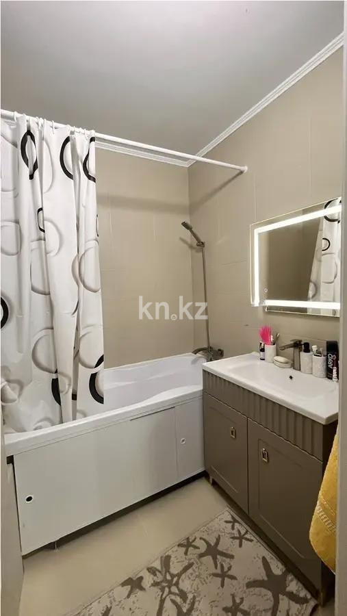 Продажа 4-комнатной квартиры, 84 м², мкр-н Аксай-3а, дом  76 в Алматы - фото 5