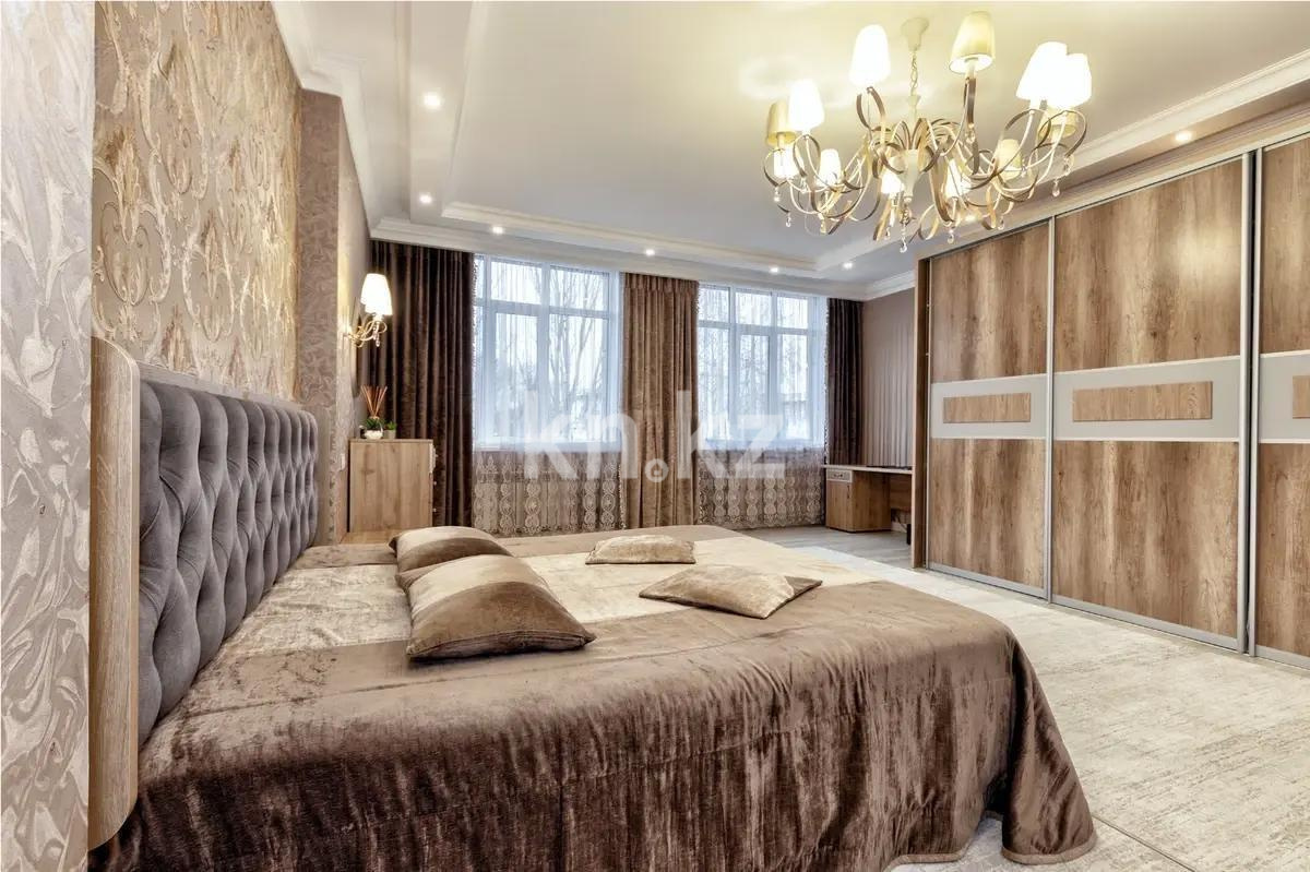 Продажа 3-комнатной квартиры, 185.6 м², ул. Ермекова, дом  1/1а в Астане - фото 3