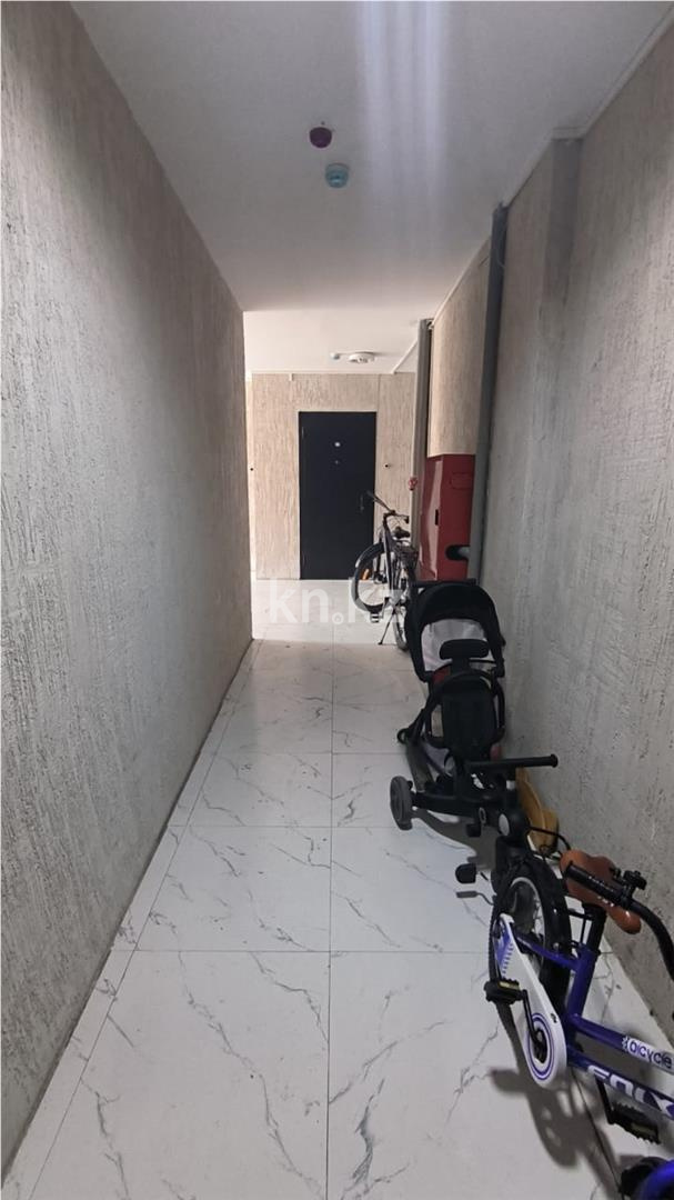 Продажа 2-комнатной квартиры, 69 м², пр. Республики - Аренда баз, складов и промышленной недвижимости в Костанае фото 13 из 14