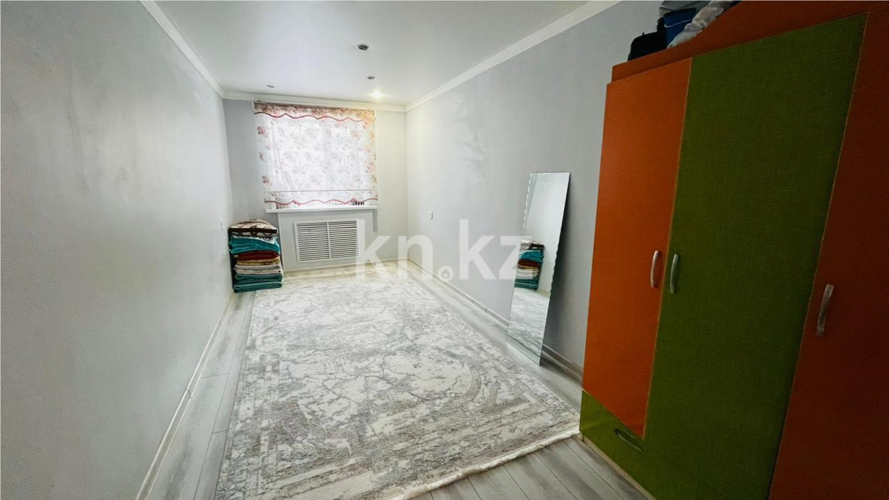 Продажа 3-комнатной квартиры, 57 м², мкр-н 14, дом  22 - Продажа  трехкомнатных квартир в Караганде фото 5 из 10