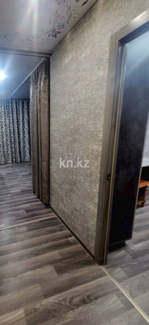 Продажа 1-комнатной квартиры, 33 м² - Продажа однокомнатных квартир в Усть-Каменогорске фото 8 из 13