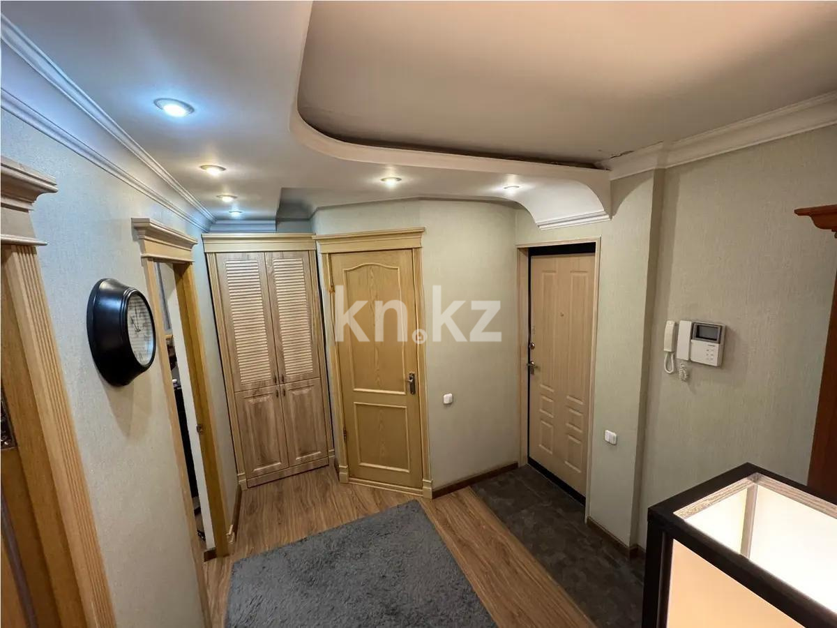 Продажа 3-комнатной квартиры, 62 м², ул. Дюсембекова, дом  35 - Продажа  трехкомнатных квартир в Караганде фото 7 из 7