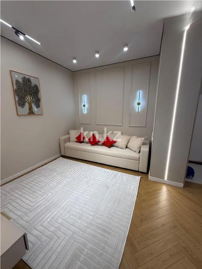 Продажа 2-комнатной квартиры, 40 м² - Продажа двухкомнатных квартир в Алматы - страница 7 фото 1 из 4