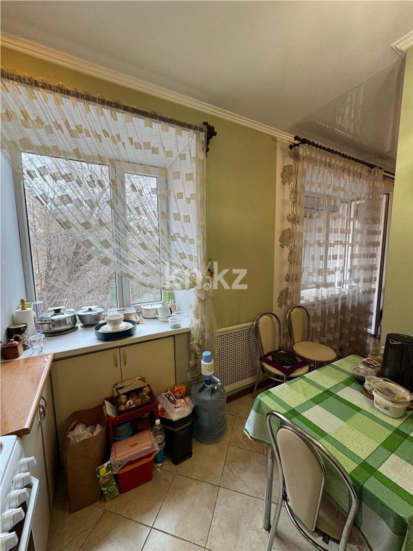 Продажа 3-комнатной квартиры, 55 м² - Продажа трехкомнатных квартир в Городе Караганды - страница 2 фото 3 из 11