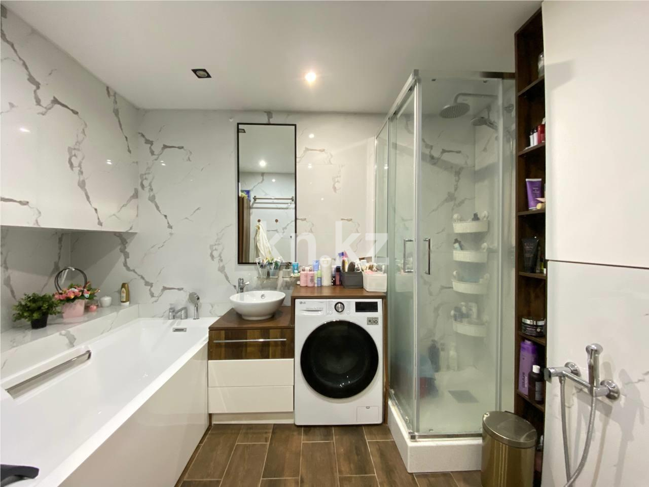 Продажа 4-комнатной квартиры, 102 м², пр. Н. Абдирова, дом  19 - Продажа  четырехкомнатных квартир в Караганде фото 9 из 14