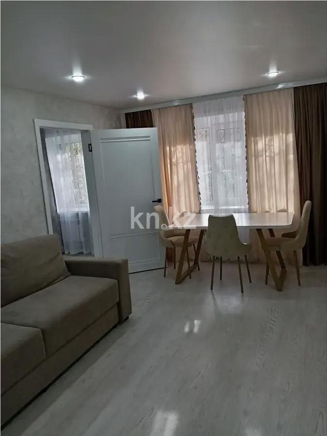Продажа 2-комнатной квартиры, 44 м², ул. Гоголя, дом  51 - Продажа  двухкомнатных квартир в Караганде без посредников с фото фото 1 из 3