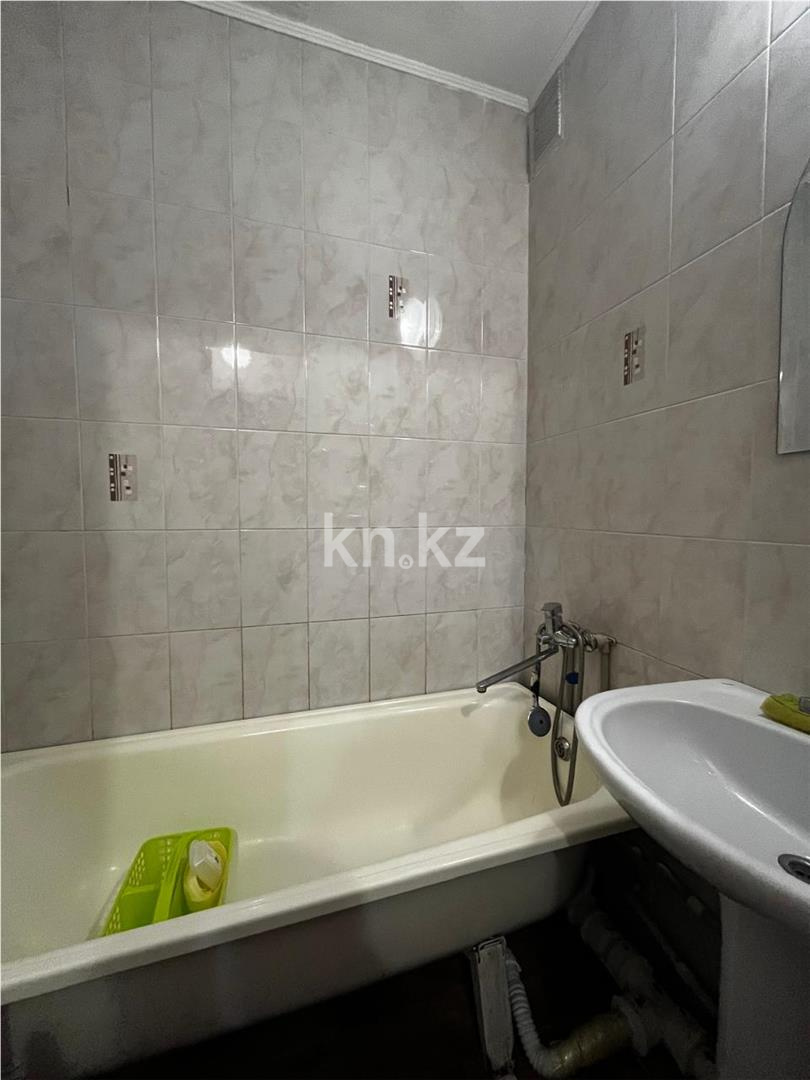 Продажа 1-комнатной квартиры, 41 м², мкр. Голубые Пруды - Продажа  однокомнатных квартир в Караганде фото 7 из 12