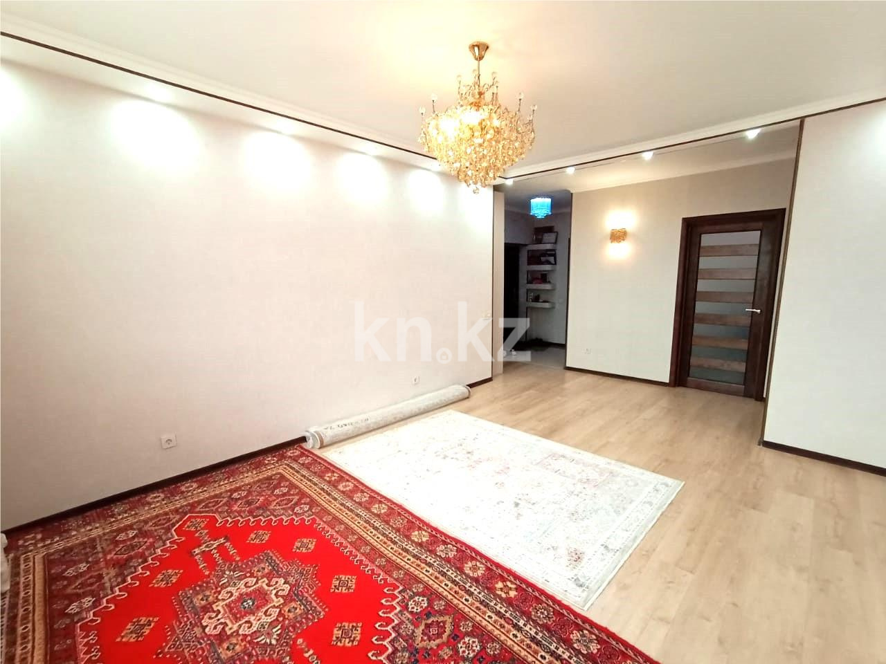 Продажа 2-комнатной квартиры, 63 м², ул. Кордай в Астане - фото 4