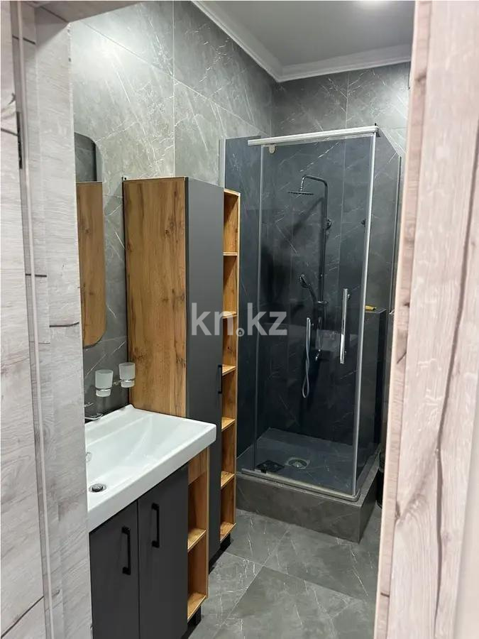 Продажа 3-комнатной квартиры, 79 м², пр. Строителей, дом  33/4 в Караганде - фото 6