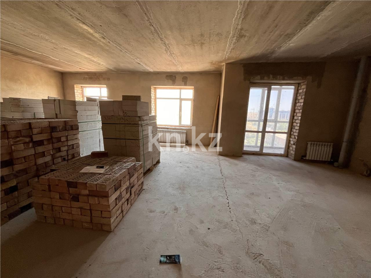 Продажа 3-комнатной квартиры, 90 м², ул. Муканова в Караганде - фото 15