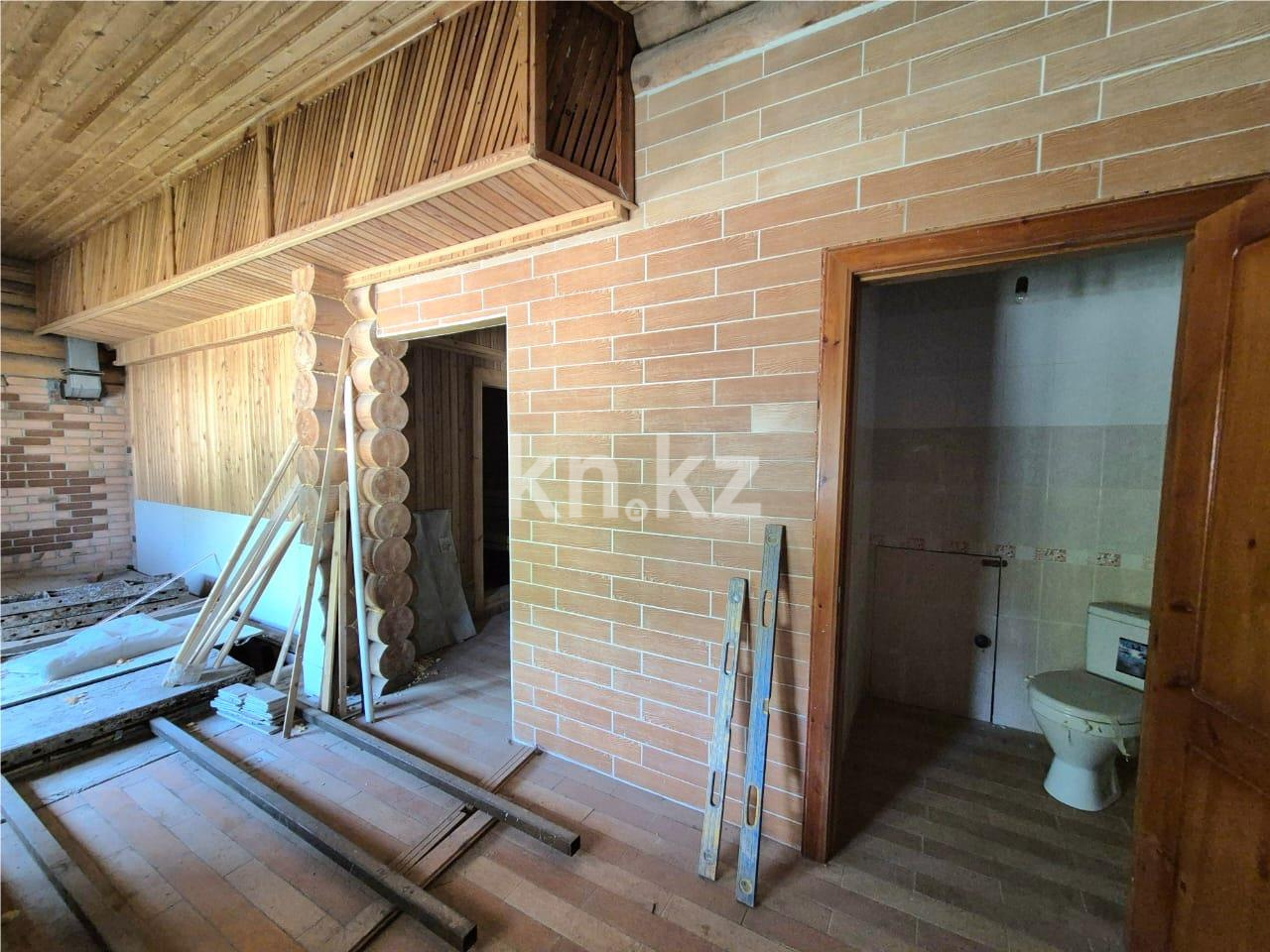 Продажа 8-комнатного дома, 180 м², ул. Тищенко - Продажа домов, коттеджей в Темиртау фото 3 из 32