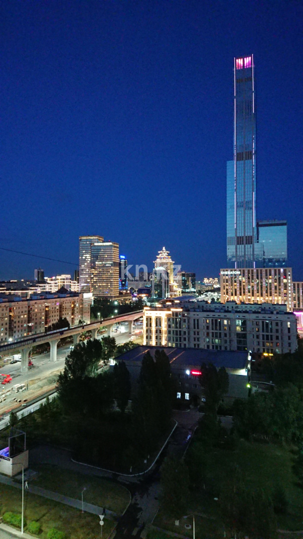 Продажа 3-комнатной квартиры, 78 м², ул. Сыганак, дом  54/2 - ул. Сауран - Продажа квартир в Казахстане фото 1 из 29