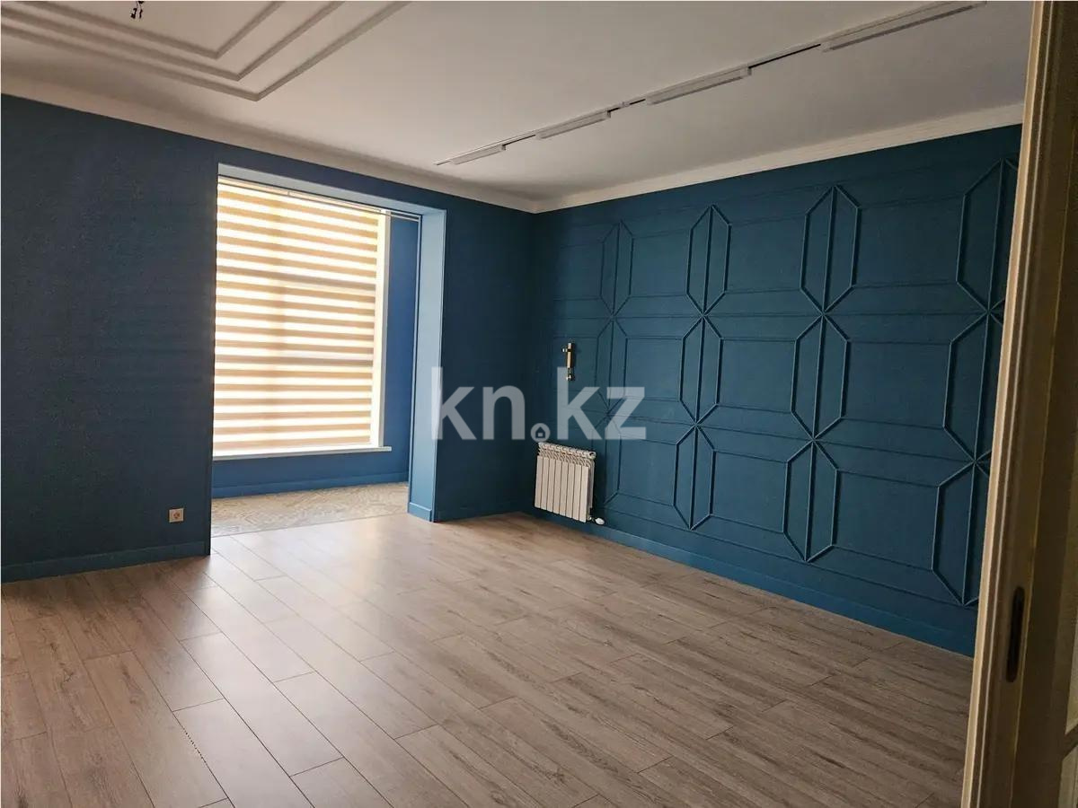 Продажа 4-комнатной квартиры, 170 м², ул. Туркестан, дом  14/1 - Продажа квартир в Астане без посредников с фото фото 1 из 10