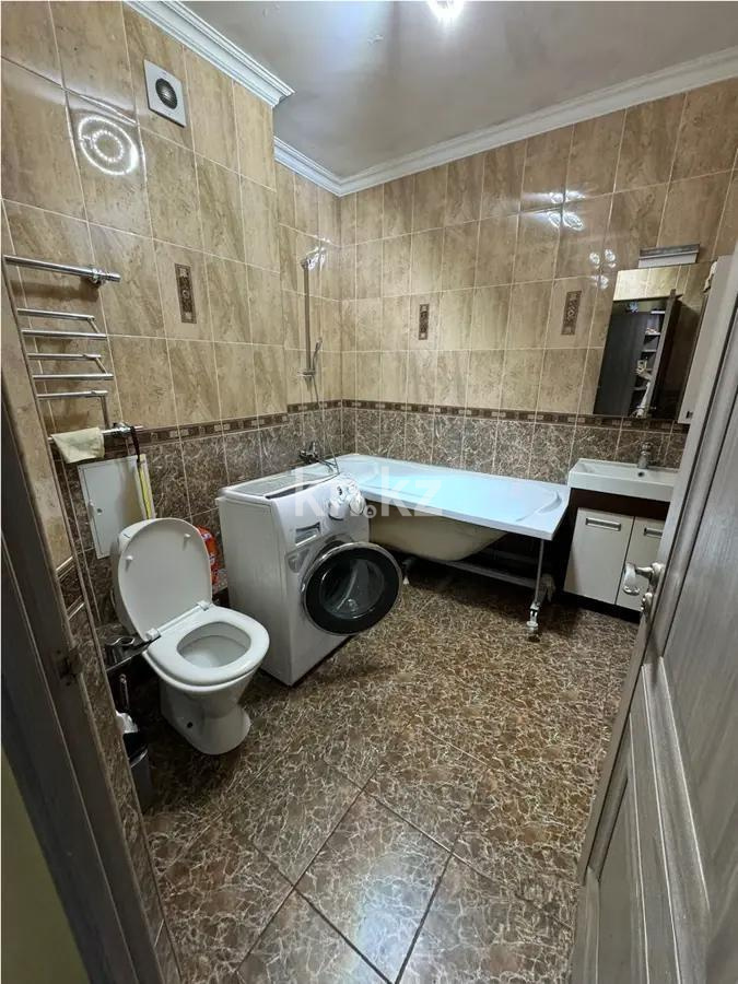 Продажа 1-комнатной квартиры, 70.4 м², ул. Жуалы, дом  10 в Алматы - фото 3