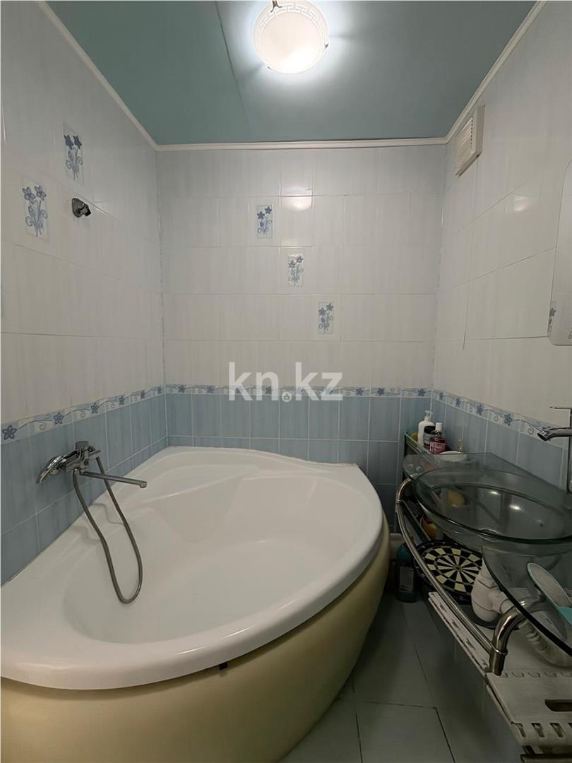 Продажа 3-комнатной квартиры, 76 м² - Продажа квартир в Караганде фото 13 из 13