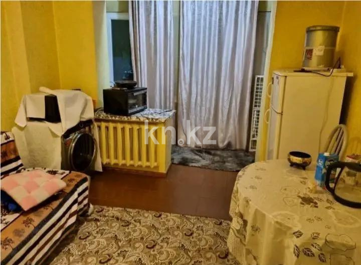 Продажа 1-комнатной квартиры, 45 м², ул. Есенова, дом  9 - Продажа квартир в Алматы фото 1 из 3