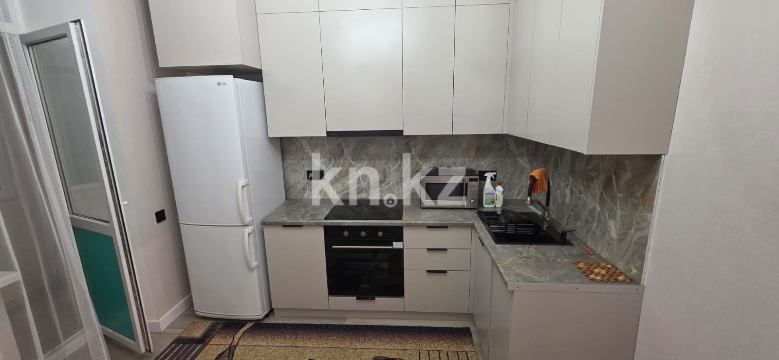 Аренда 1-комнатной квартиры, 40 м² - Аренда квартир помесячно в р-не Нура Астаны фото 1 из 10