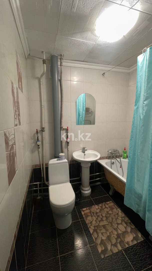 Аренда 1-комнатной квартиры посуточно, 33 м², ул. Кабанбай Батыра, дом  82 - Аренда квартир посуточно в Усть-Каменогорске фото 7 из 10