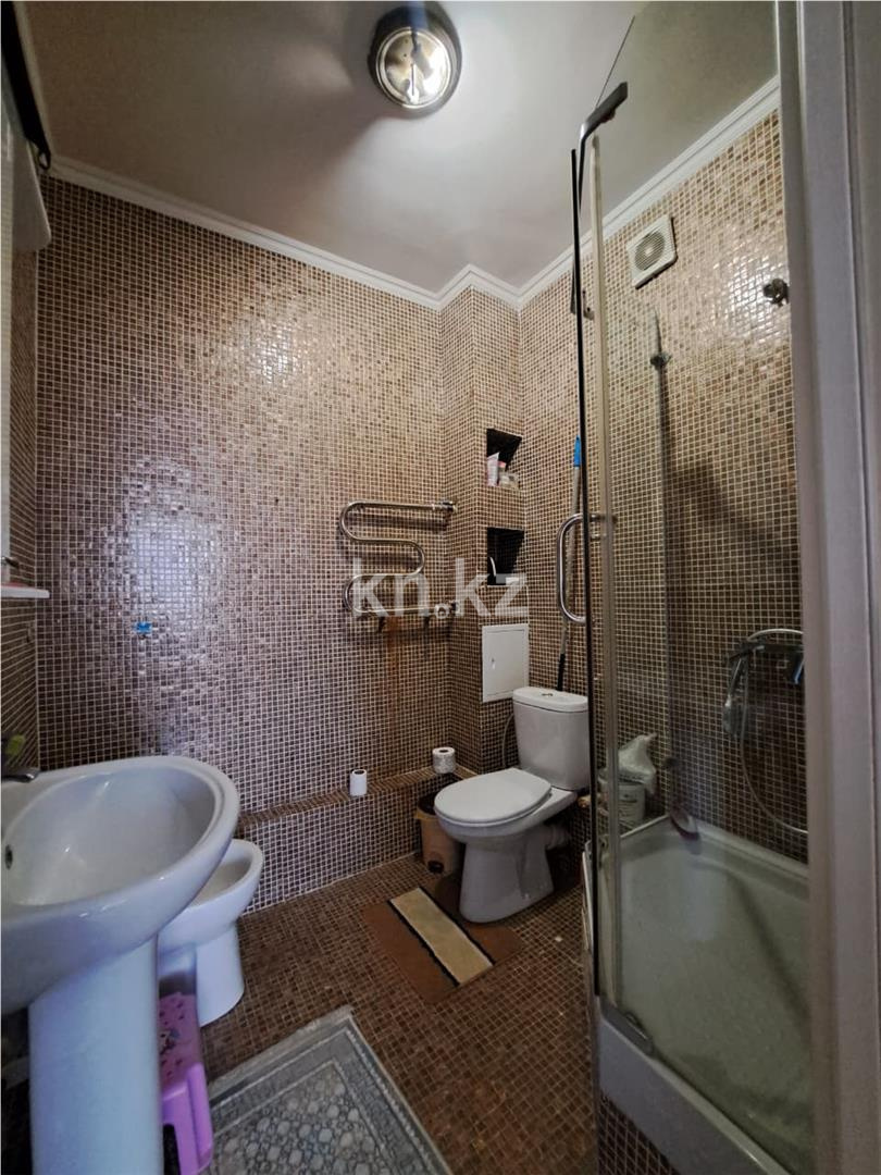 Продажа 4-комнатной квартиры, 145 м², пр. Сарыарка, дом  11 в Астане - фото 8