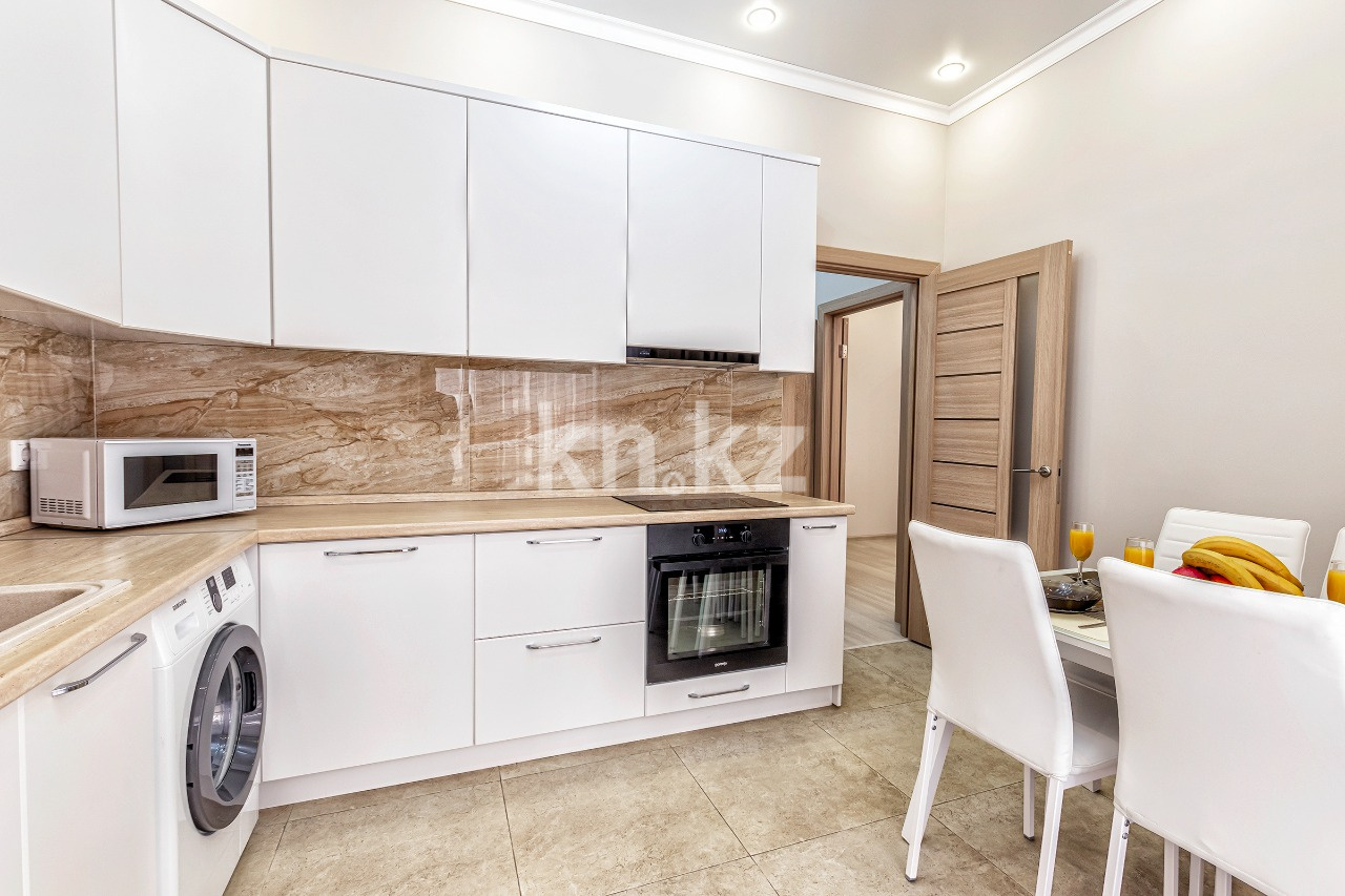 Аренда 1-комнатной квартиры посуточно, 40 м², ул. Анет баба, дом  11 - ул. Мухамедханова в Астане - фото 4