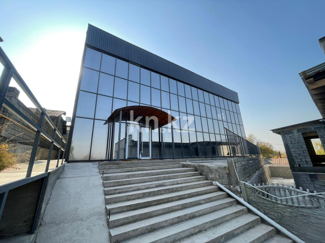 Продажа , 380 м², Бирлик, дом  1б - Продажа и аренда недвижимости в Алматинской области фото 1 из 9