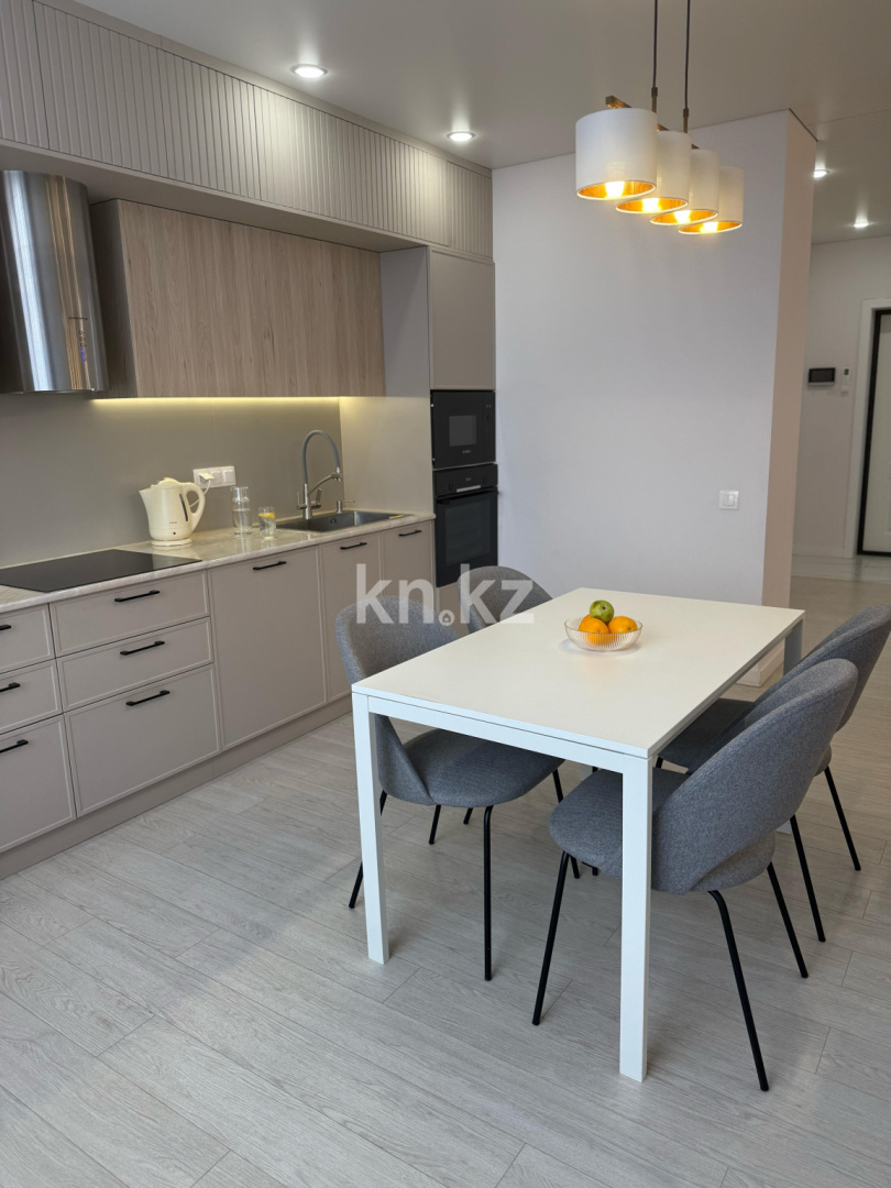 Продажа 3-комнатной квартиры, 95 м², пр. Туран, дом  55 - ул. Орынбор в Астане - фото 33
