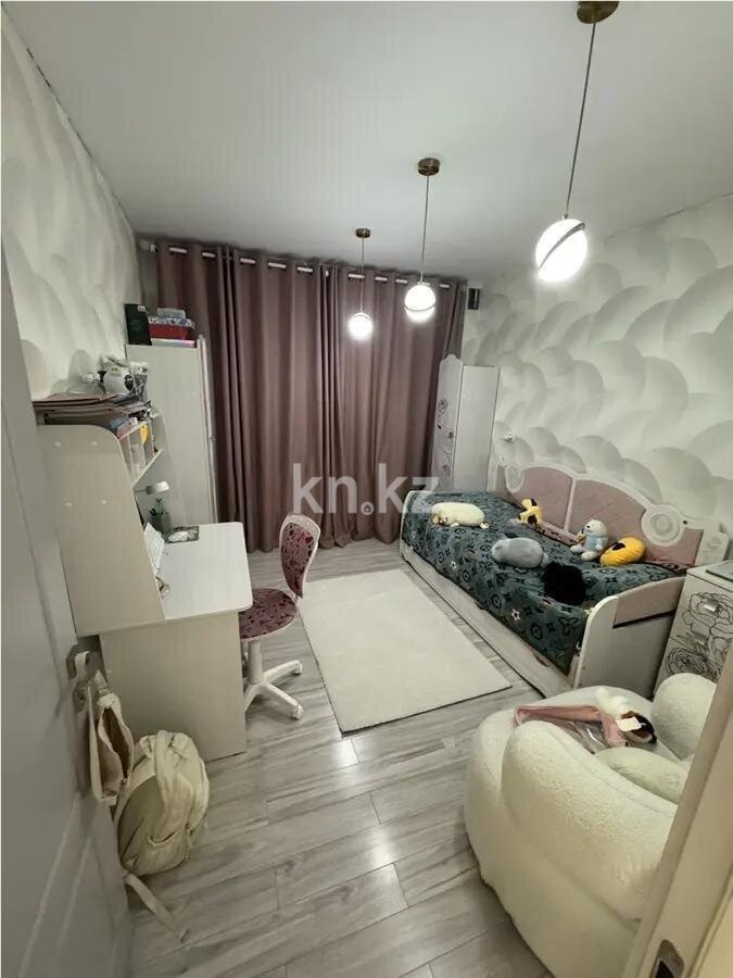 Продажа 4-комнатной квартиры, 82.6 м² в Алматы