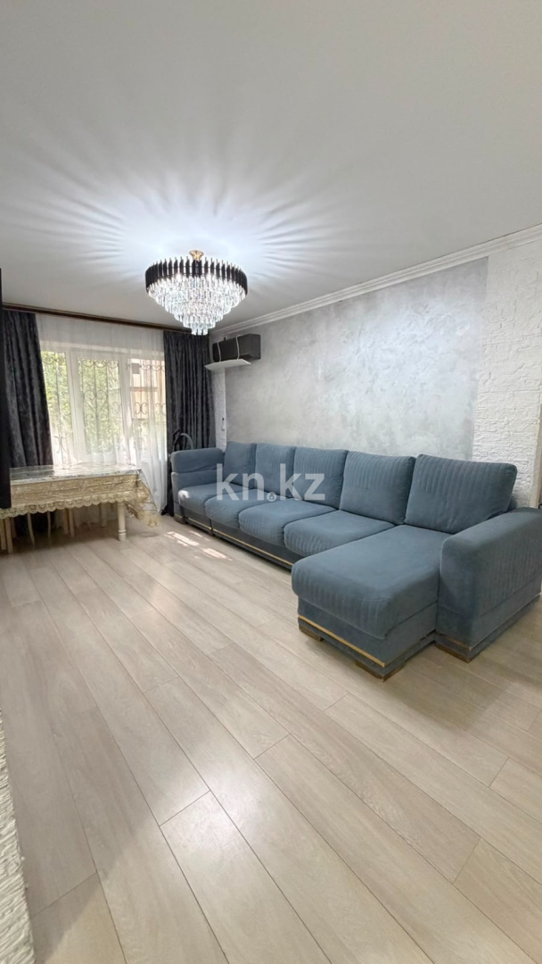 Продажа 3-комнатной квартиры, 55 м² - Продажа трехкомнатных квартир в панельном доме в Казахстане - страница 2 фото 1 из 14