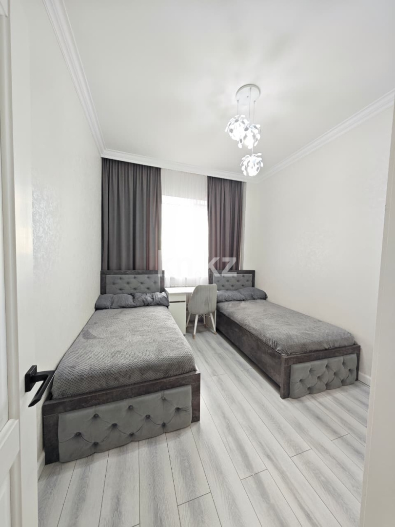 Продажа 4-комнатной квартиры, 90 м², ул. Дюсембекова, дом  44/2 в Караганде - фото 12