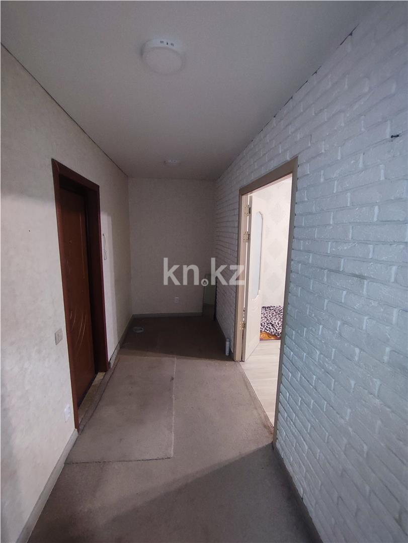 Продажа 1-комнатной квартиры, 40 м², мкр. Восток-3, дом  17 - Продажа квартир в Караганде фото 9 из 12