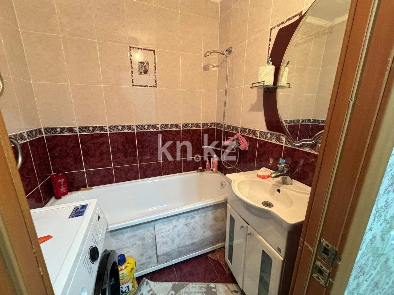 Продажа 3-комнатной квартиры, 67 м², ул. Жекибаева в Караганде - фото 11