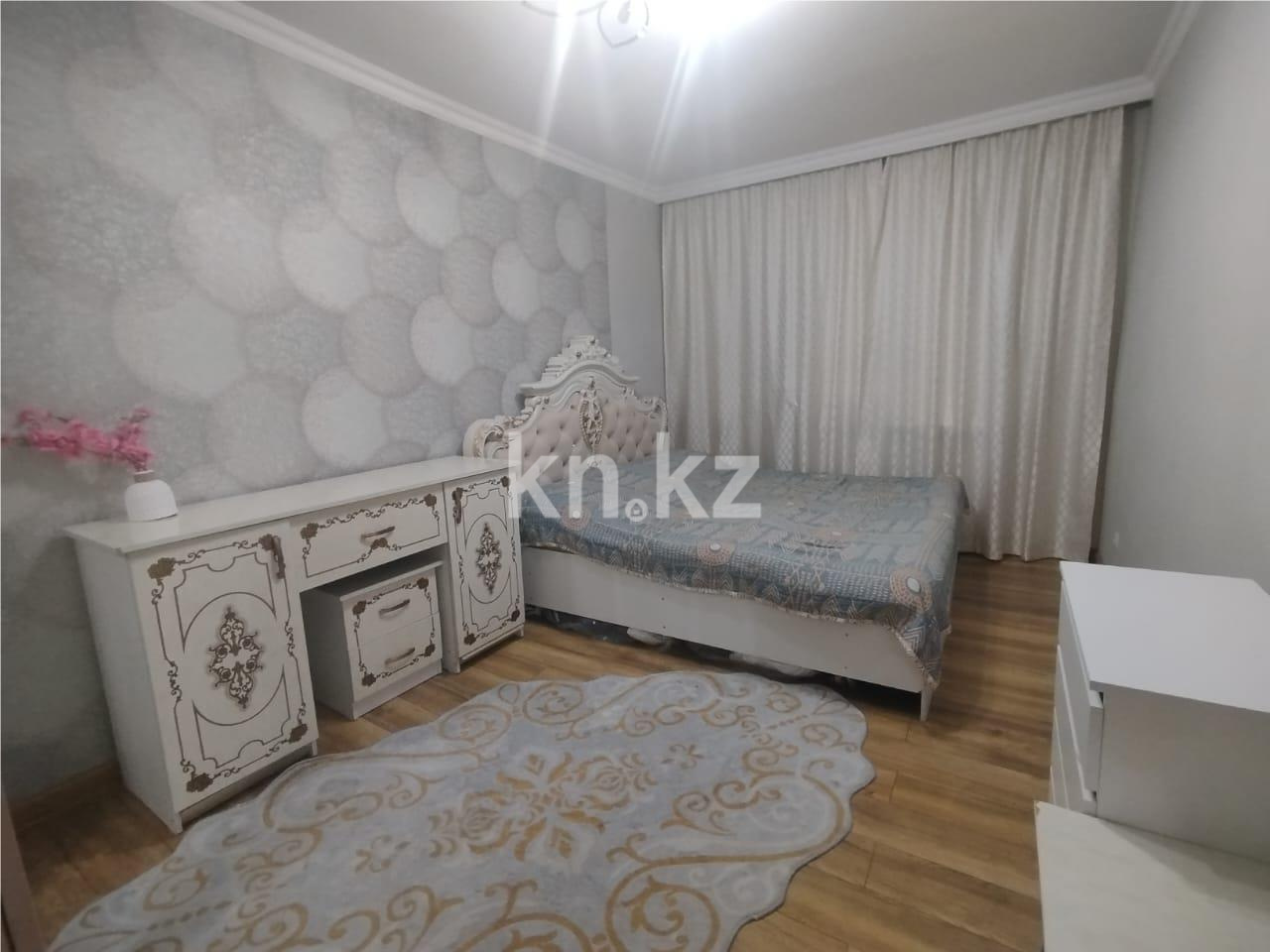 Продажа 4-комнатной квартиры, 78 м² в Караганде