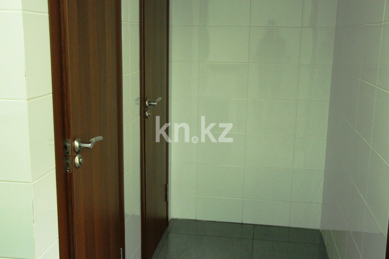 Аренда , пр. Аль-Фараби, дом  13 к2в в Алматы - фото 2