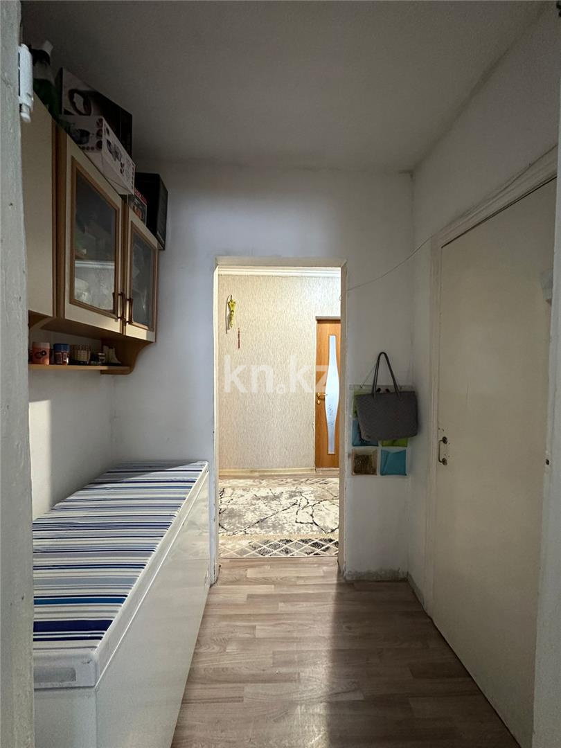 Продажа 4-комнатной квартиры, 79 м², пр. Шахтеров - Продажа  четырехкомнатных квартир в Караганде фото 13 из 16