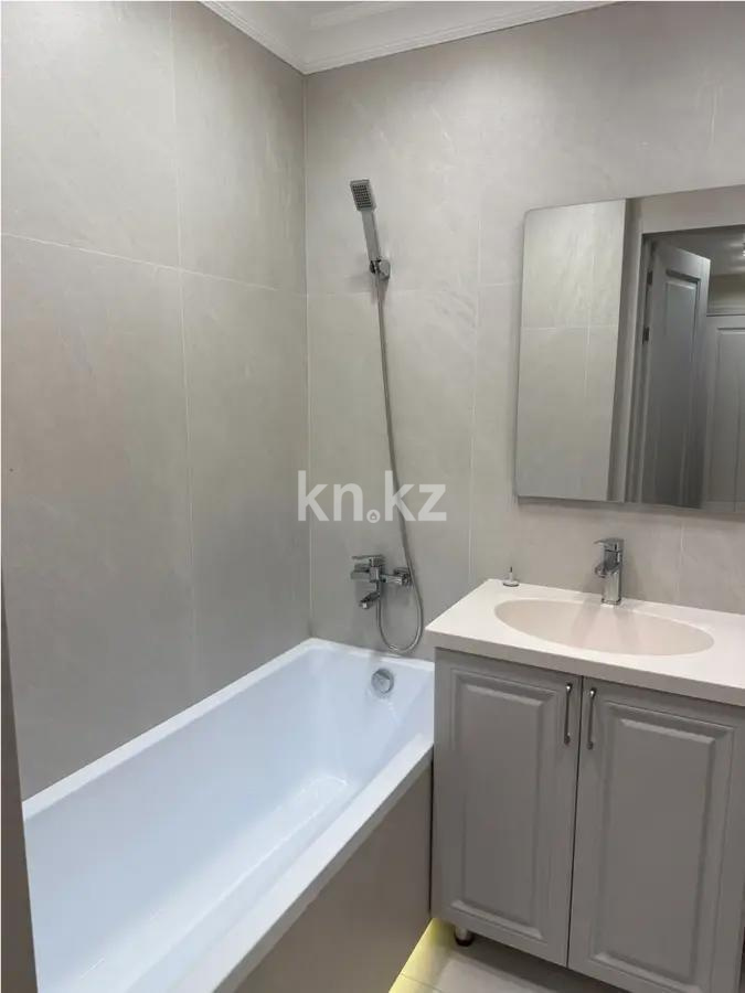 Продажа 3-комнатной квартиры, 44 м², пр. Туран, дом  55/16 в Астане - фото 3