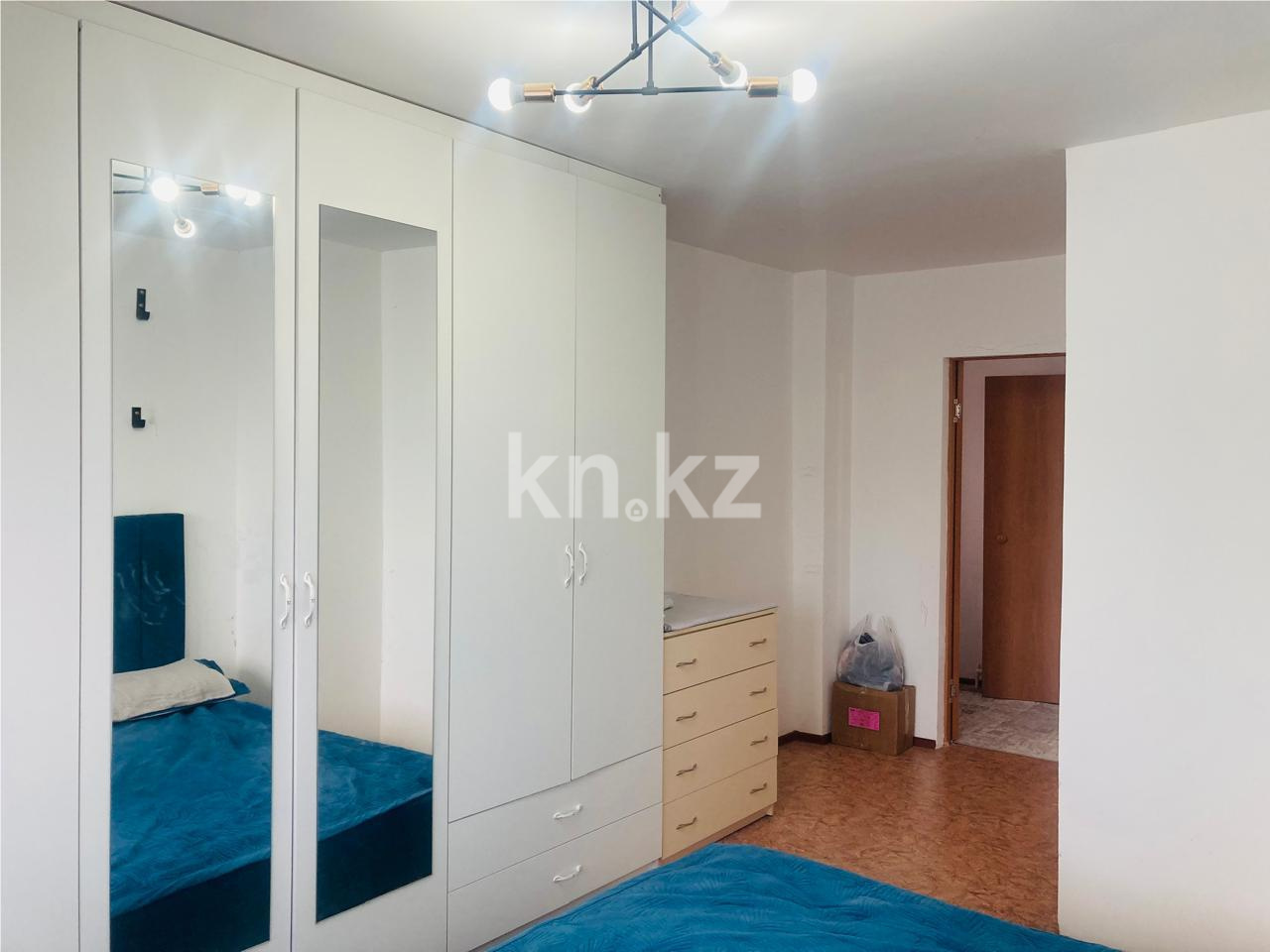 Продажа 3-комнатной квартиры, 83 м², ул. Ашимова в Караганде - фото 4